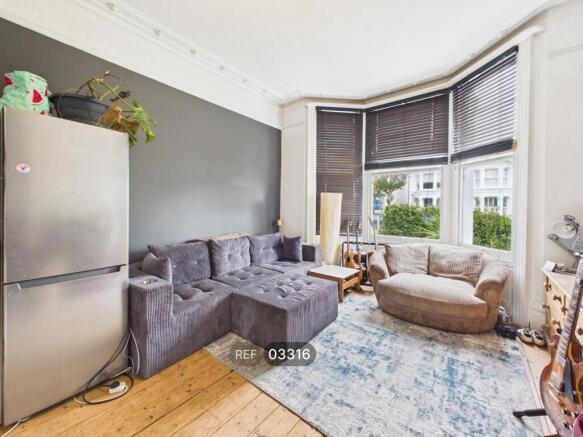 Kitchen/Living area