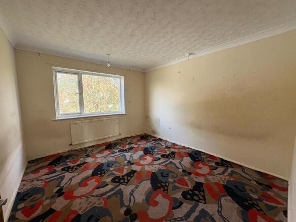 98 Severn Road, Spalding, Lincolnshire PE11 2JZ photo 4