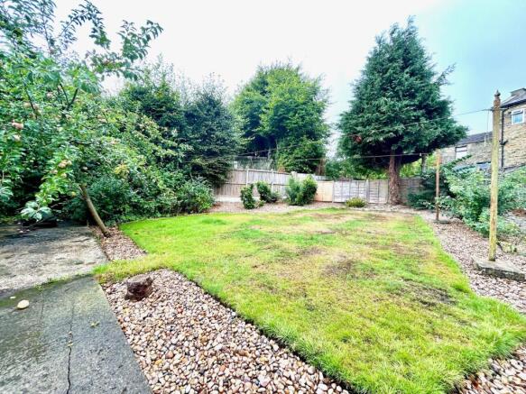 3 bed Terraced for sale Image 4