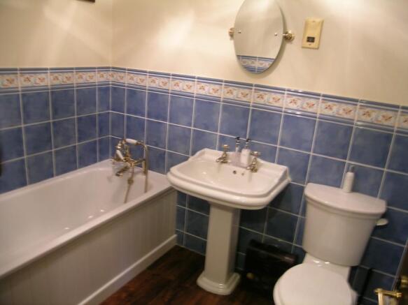 Photo 10