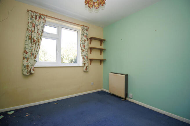 2 bed Semi-Detached Bungalow for sale Image 9
