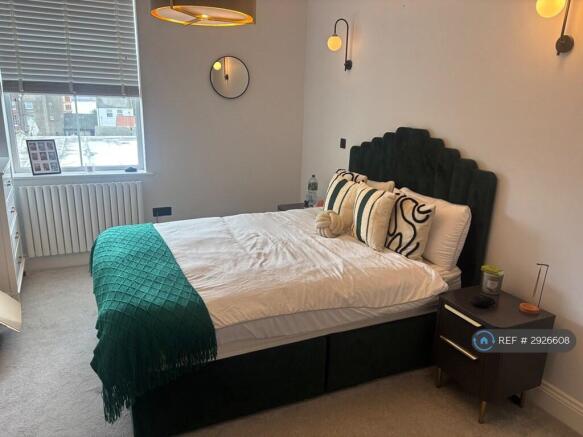 1 bed Flat to rent Image 4