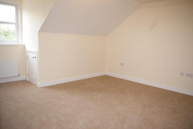 Bedroom 1.JPG