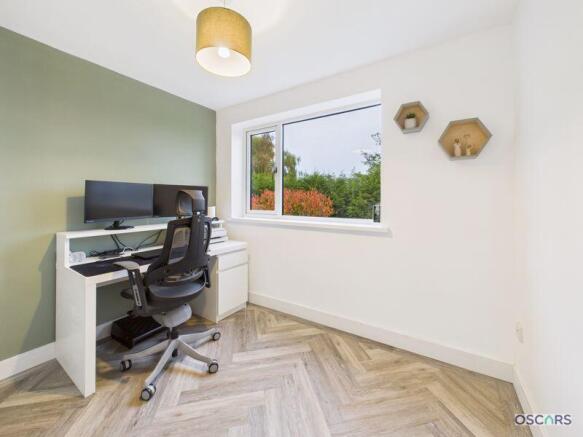 4 bed Detached for sale Image 12