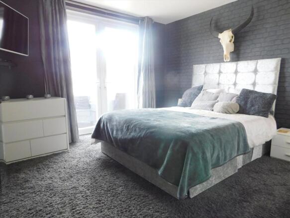 Bed One View One