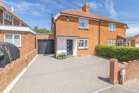 Mandeville Road, Canterbury, Kent, CT2