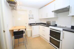 Flat 2, 134, Alma Road, Bournemouth BH9 1AL
