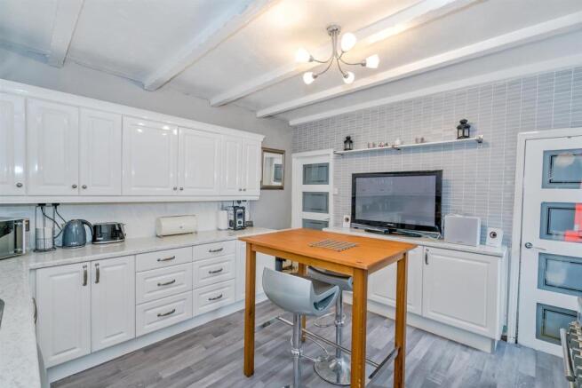 93, Heath Street, Hednesford, Cannock, Staffordshi