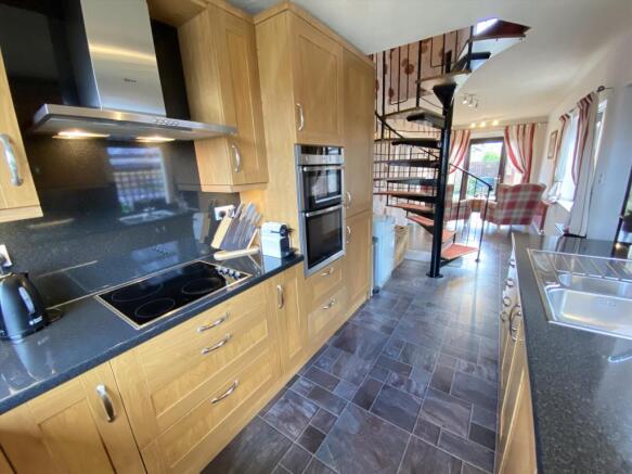 Kitchen1
