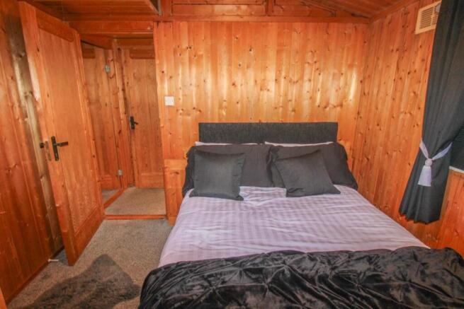 BEDROOM TWO (2).jpg