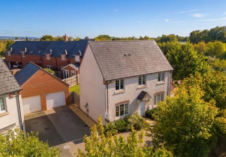 Hotspur Close, Haddenham, HP17
