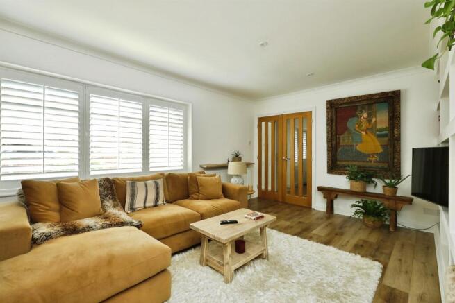 3 bed Detached Bungalow for sale Image 5