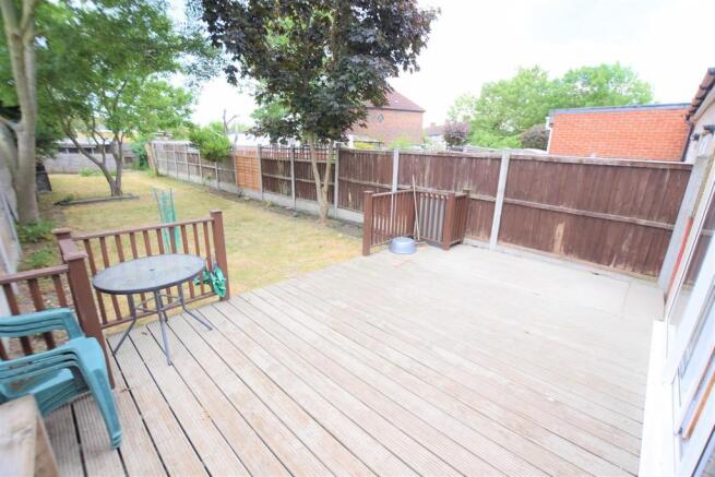 Garden & Deck...
