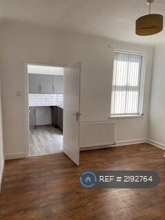Dining Room Through To Kitchen