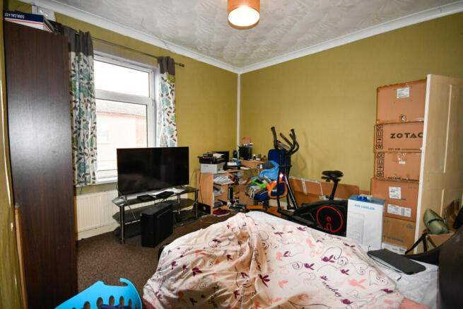 3 bed Terraced for sale Image 5
