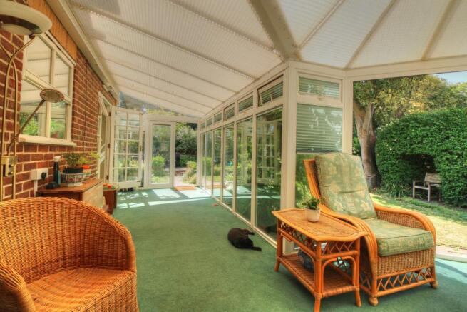 Large conservatory