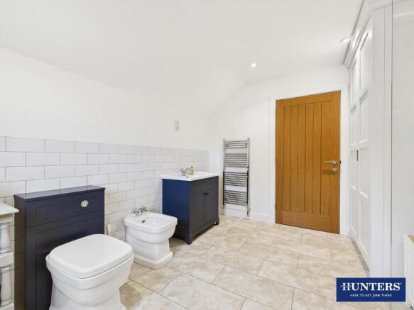 Master En-Suite
