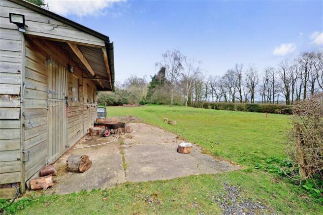 Workshop/Outbuildings