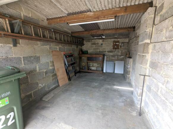 Garage.jpg