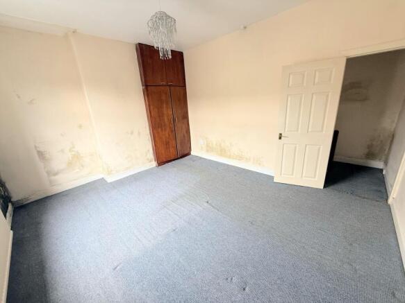 2 bed Terraced for sale Image 9