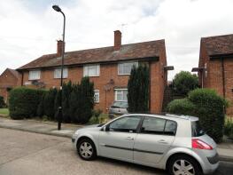 3a, Redcar Close, Northolt UB5 4EE