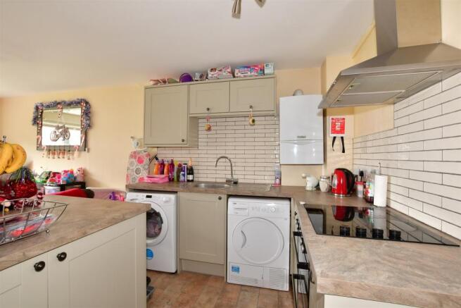 Kitchen/ Living Room