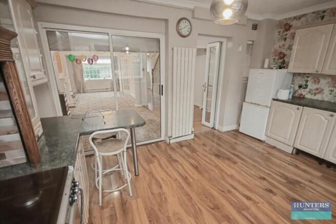 3 bed Terraced for sale Image 7