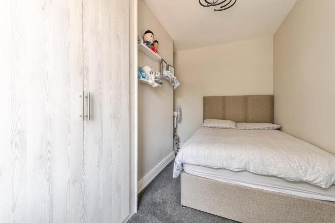 2 bed Terraced for sale Image 7