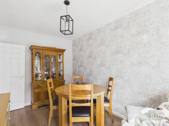 2 bed Bungalow for sale Image 6