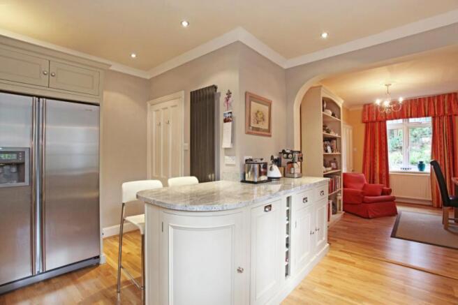 Kitchen/Breakfast Rm