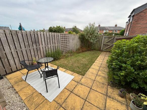 3 bed House to rent Image 9