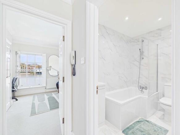 CAM03741G0-PR0160...