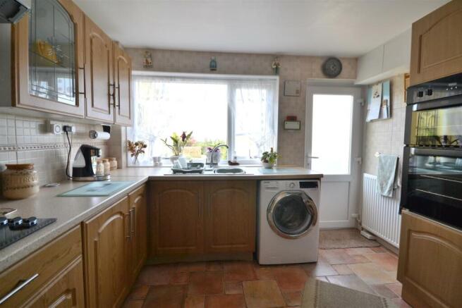 Kitchen 2