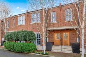 4, Candle Mews, Walton Road, East Molesey KT8 0GZ