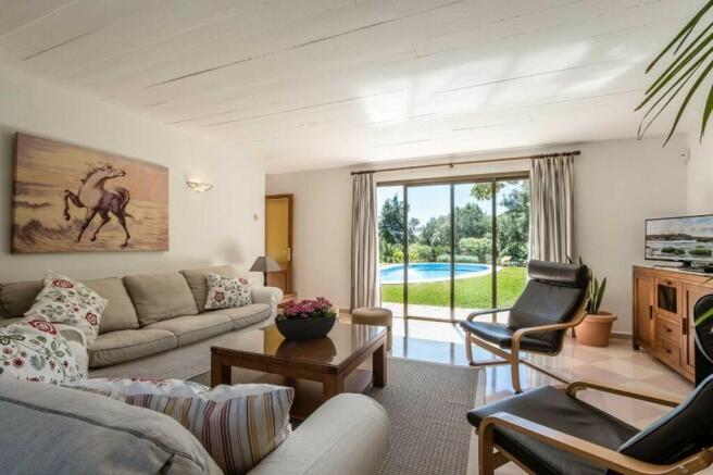 villa-for-rent-holid