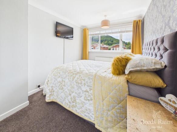 3 bed Detached for sale Image 12