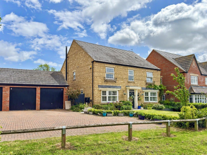 Cregy Close, Flore, Northamptonshire NN7