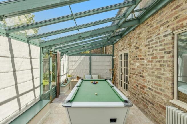 4 bed Semi-Detached for sale Image 9