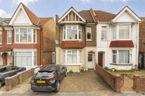 27b, Hamilton Road, Harrow HA1 1SX