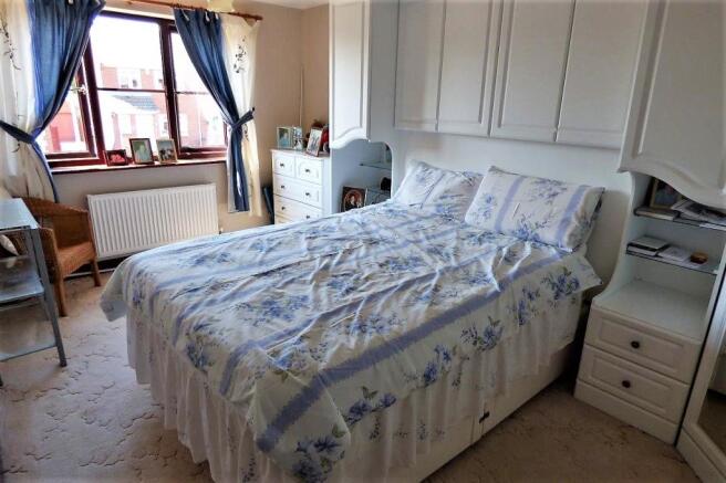 bed 1