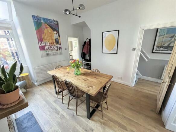 Dining Room Aspect 4