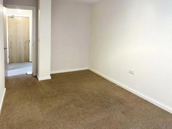 1 bed Apartment for sale Image 6
