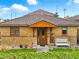 2, Allington Court, Outwood Common Road, Billericay CM11 2JB