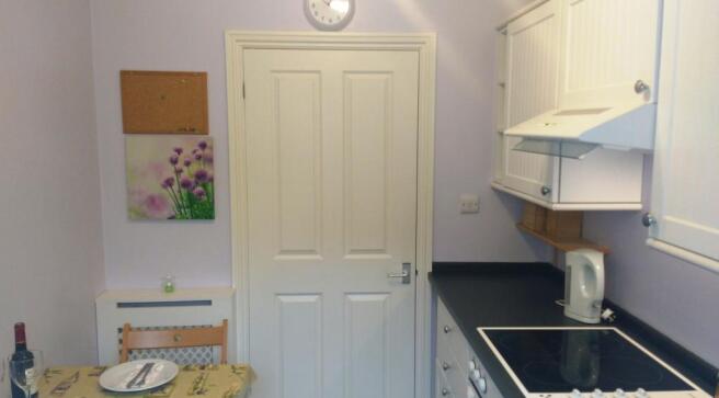Kitchen (2)