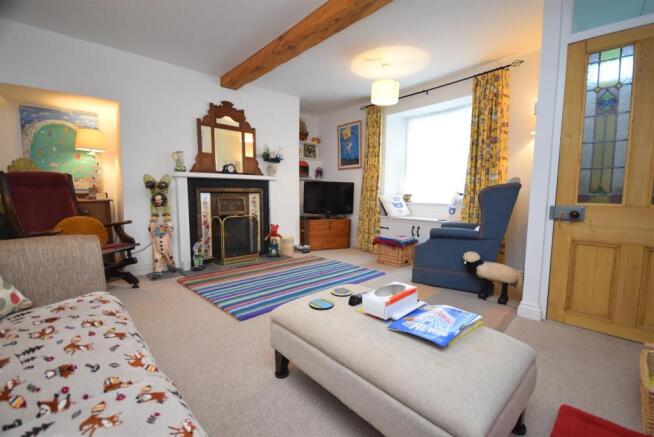 Living room.JPG