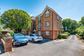 Flat 7, 56 58 Blenheim Court, Westwood Road, Southampton SO17 1ES