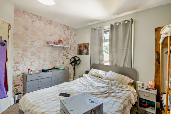 3 bed Semi-Detached for sale Image 10