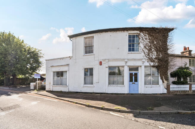 1347473-4-68b5d5a...