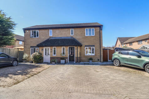 Stanstrete Field, Great Notley, CM77