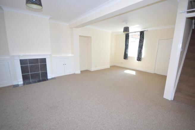 Lounge/Dining room